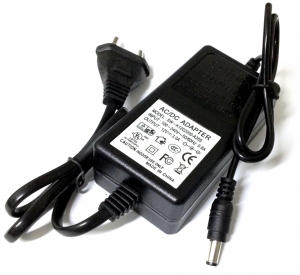 LP-40, Блок питания 12VDC 4A разъем 2.1/2.5 5.5 мм