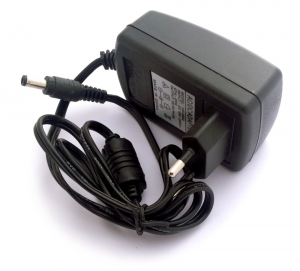 Блок питания 9VDC 2A разъем 2.1/2.5 5.5 мм для Arduino